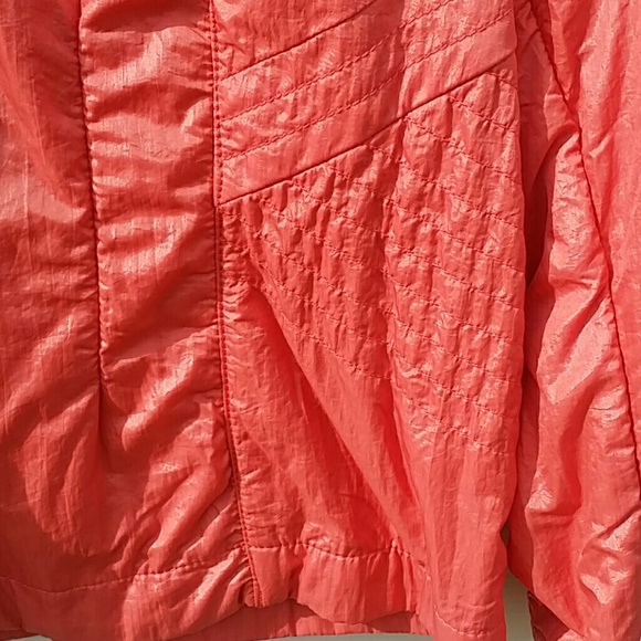 Chico's Zenergy 3 Coral Orange Quilted Jacket - Picture 4 of 6